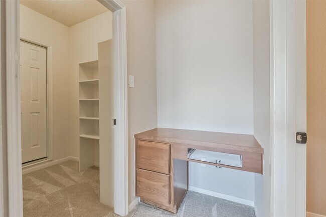 Building Photo - 15303 Paxton Landing Ln