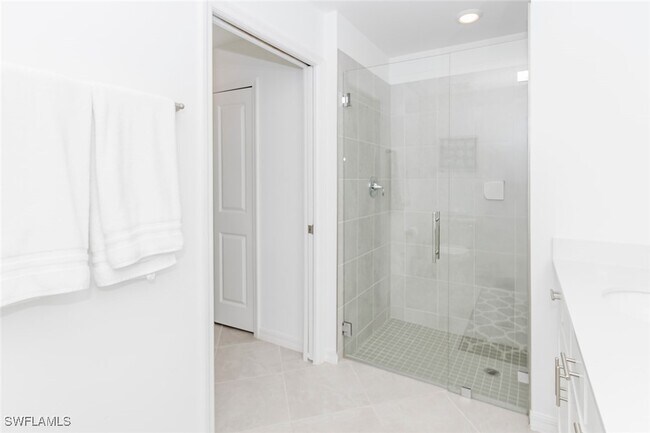 Building Photo - 5433 Double Eagle Cir