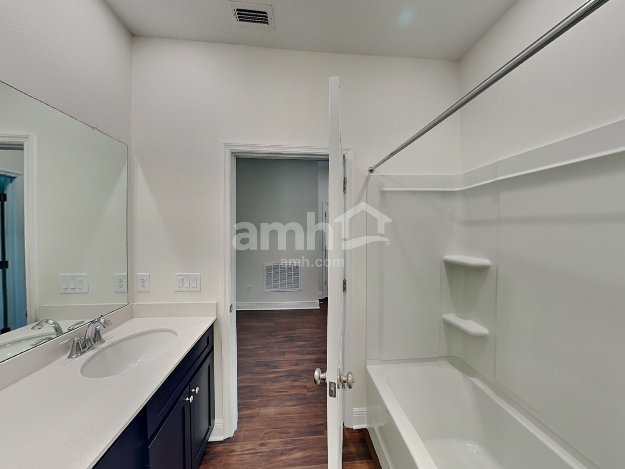 Building Photo - 14519 Cedar Mill Dr