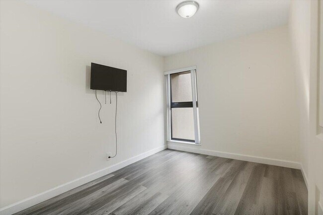 Building Photo - 9240 NW 14th St