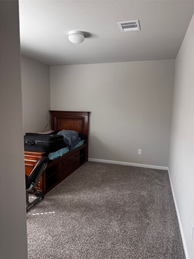 Building Photo - 5515 Russett Bay Ct