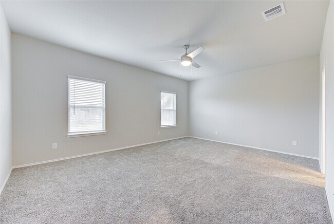 Building Photo - 4215 Fornari Ln