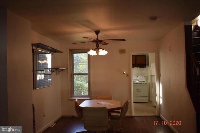 Building Photo - 622 Coates St