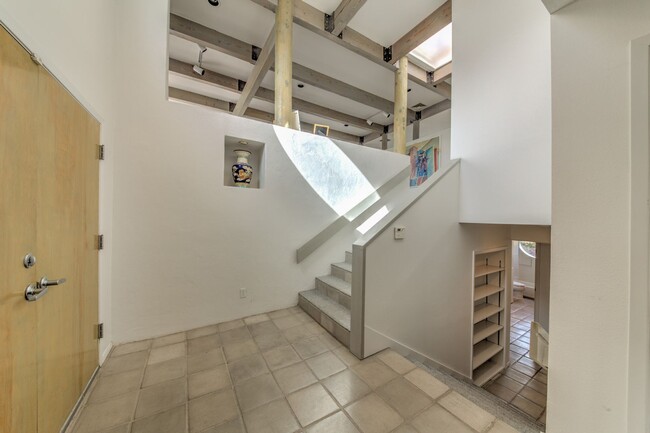Building Photo - SANDIA HEIGHTS EXECUTIVE RENTAL 2+Story 3B...