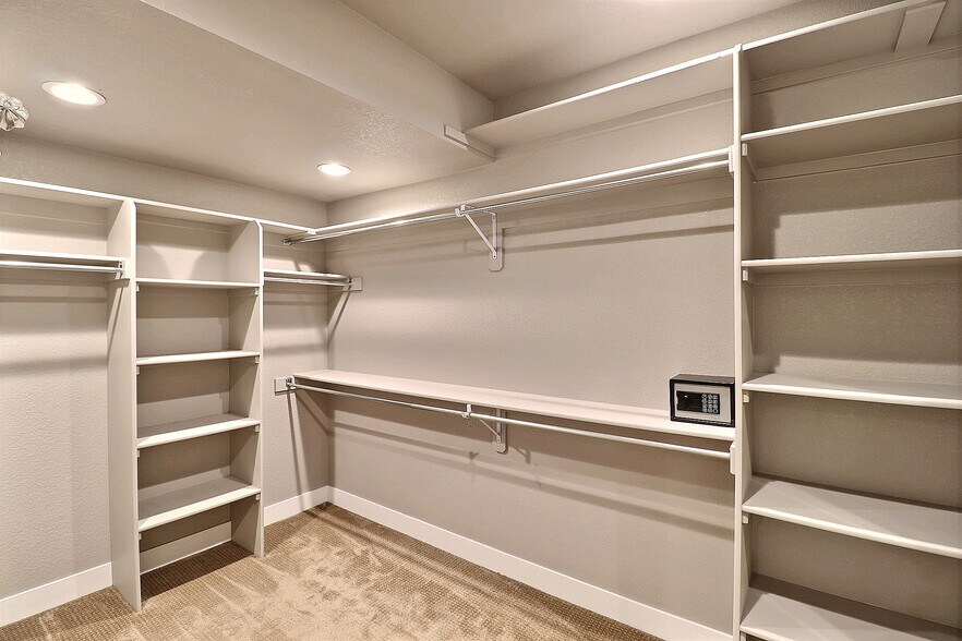 Large Walk in Closet in basement 4th bedroom - 9004 19th St