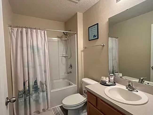 Building Photo - Picture-Perfect 3BR/2BA Lakefront Home in ...