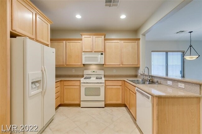 Building Photo - 5985 Falconer Ave