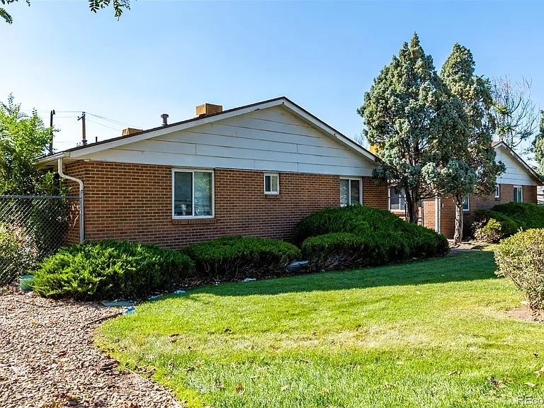 Building Photo - 1601 Nome St