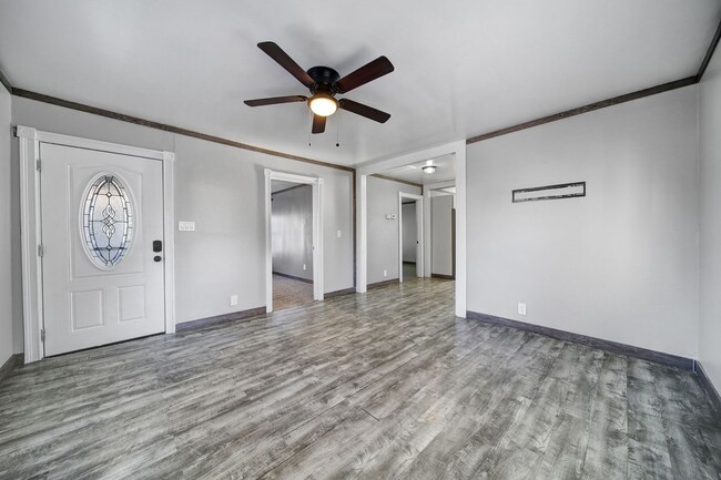 Building Photo - Wonderful Cottage Home in Gastonia!