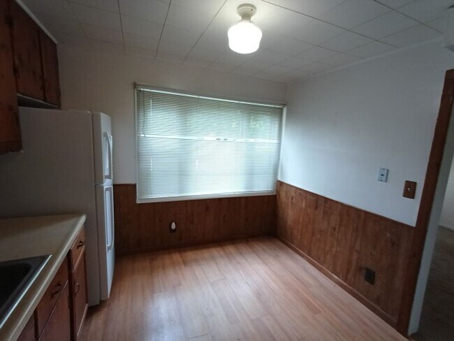 Building Photo - 31437 Alcona Ct