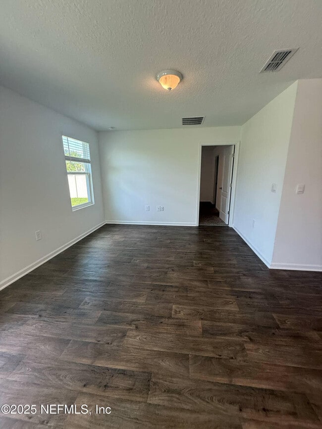 Building Photo - 65183 Frst Gln Ln
