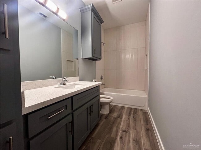 Building Photo - 23 W Kohala Ave