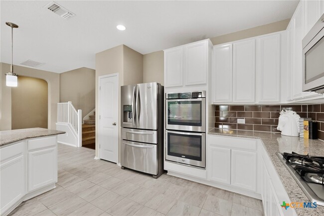 Building Photo - 429 Sheepshank Dr
