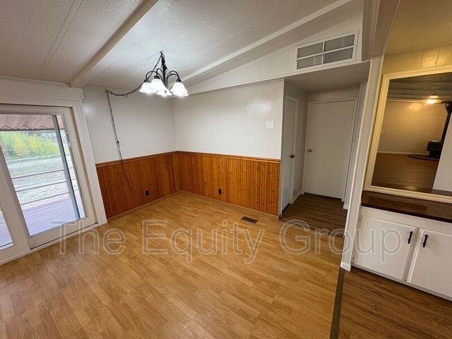 Building Photo - 26521 Rd 100