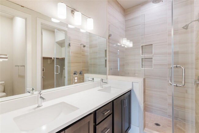 Building Photo - 7913 Floracita Ln