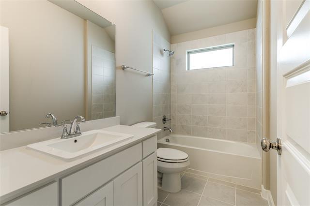 Building Photo - 5211 Bellhurst Dr