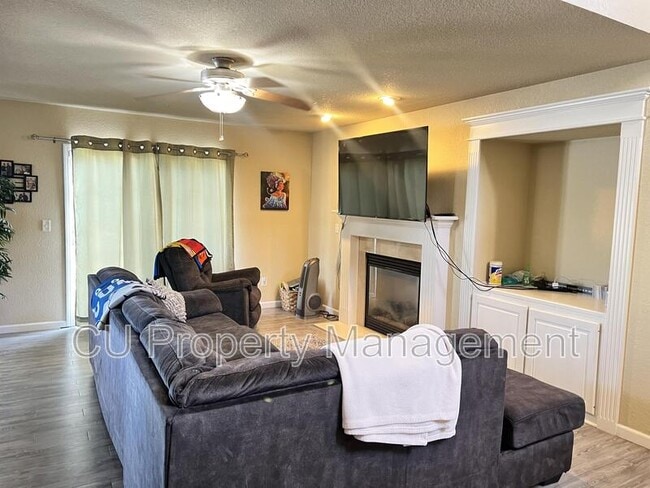 Building Photo - 3904 Summer Sage Ct