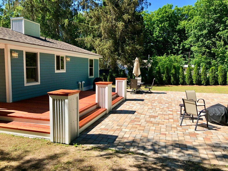 Building Photo - 3925 White Birch Dr