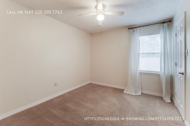 Building Photo - 3612 Miles Ln