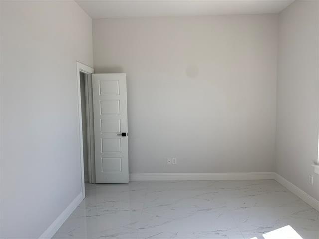 Building Photo - 1832 Noble Ct