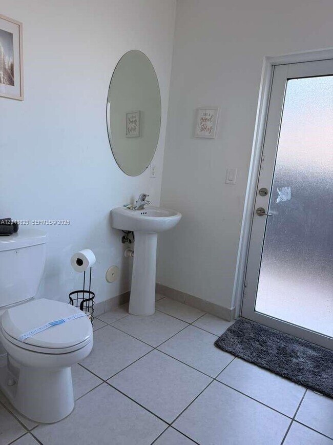 Building Photo - 13623 SW 184th Ter