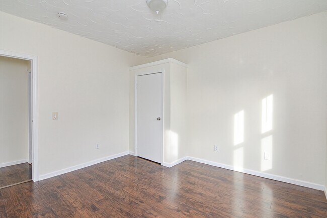 Building Photo - 59 Wilbraham Ave