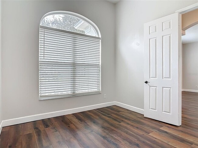 Building Photo - 6 Lionshead Dr