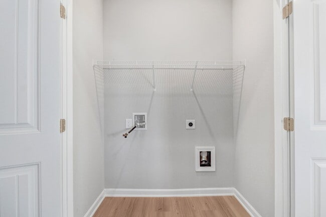 Building Photo - DRAKE ESTATES (Goldsboro) 3 BR | 2 BA Townhome w/ 2-Car Garage! *Built in 2023*