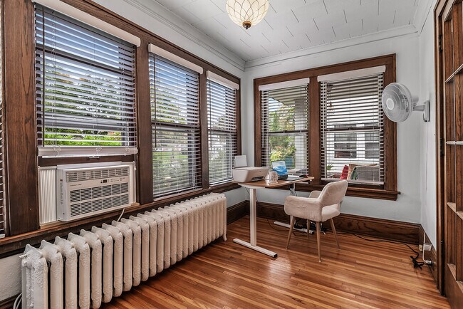 Building Photo - 3829 Blaisdell Ave