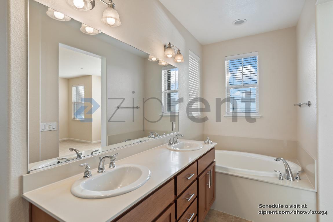Building Photo - 6298 Rocky Point Ct