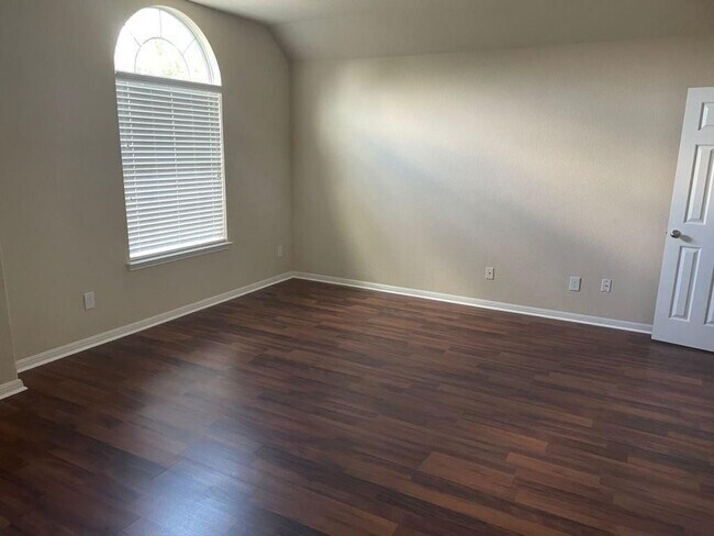Building Photo - 103 Payne Stewart Dr
