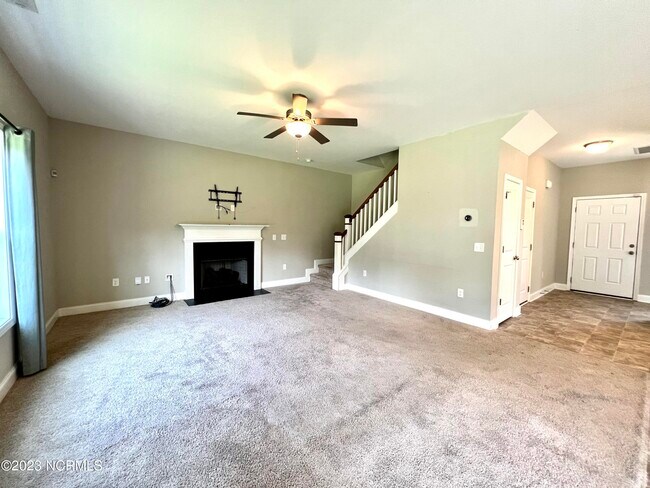 Building Photo - 328 S Culverton Rd
