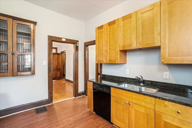 Building Photo - 1225 Harrison Ave