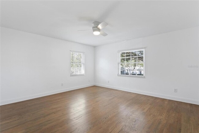 Building Photo - 4704 W Brookwood Dr