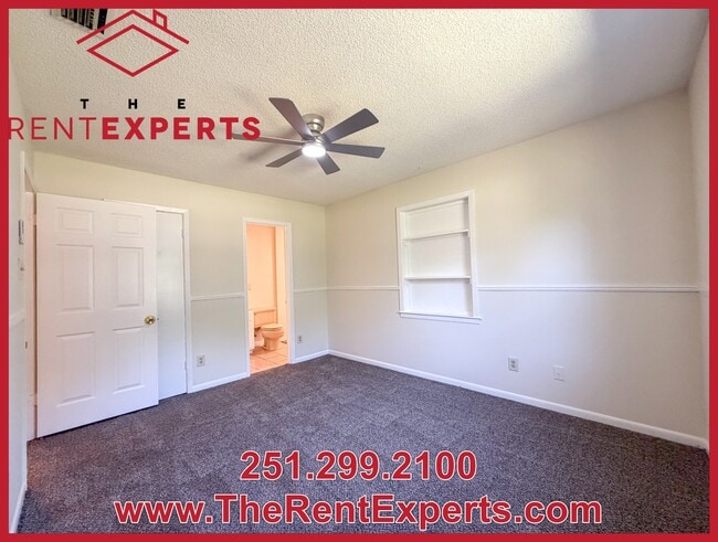 Building Photo - 4456 Eastview Dr