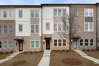Building Photo - 616 Tiller Wy