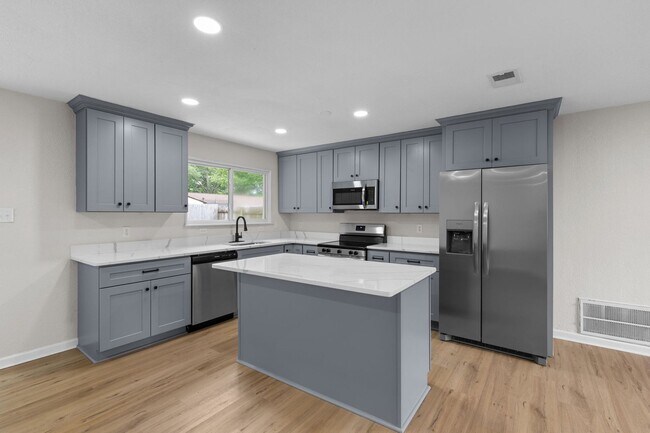 Building Photo - Charming 4BR Ranch in Prime Virginia Beach Location