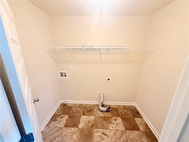 Building Photo - 1013 Autumn Dr