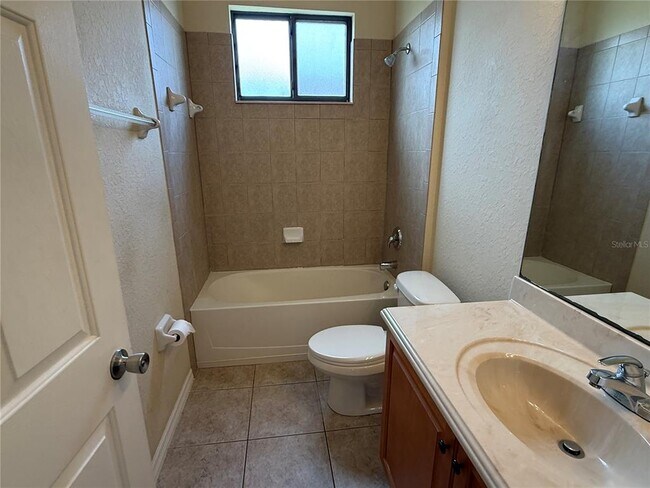 Building Photo - 439 Caraway Dr