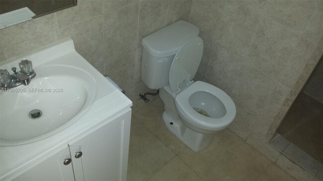 Building Photo - 492 NW 165th St