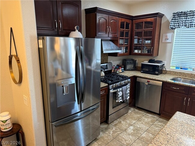 Building Photo - 2814 Dalsetter Dr