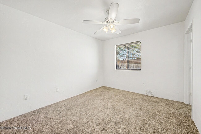 Building Photo - 5636 E 26th St