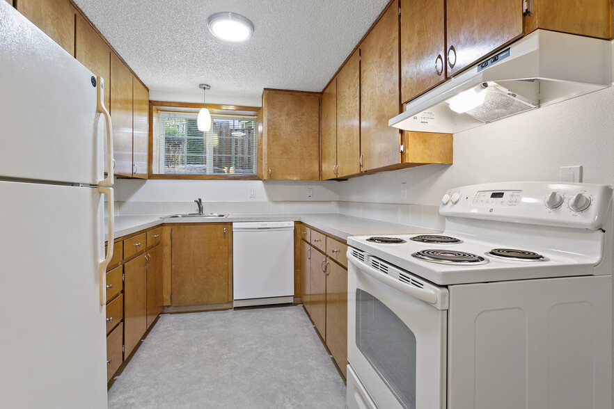 Primary Photo - Frazer Park Apartments