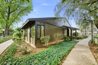 Building Photo - 1298 Tarryglen Ln