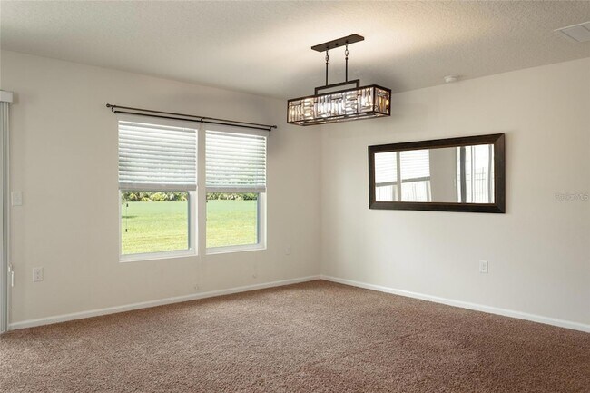 Building Photo - 131 Fairway Ct