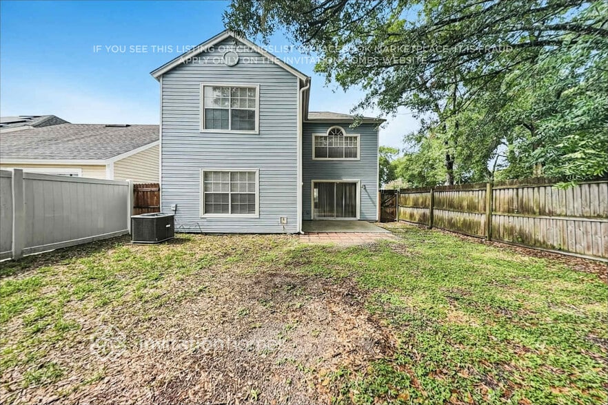 Building Photo - 1603 Chatham Cir