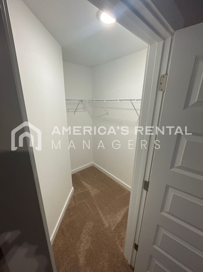 Building Photo - DEPOSIT PENDING! Home for Rent in Oak Grove, AL!!! Available to View Now!