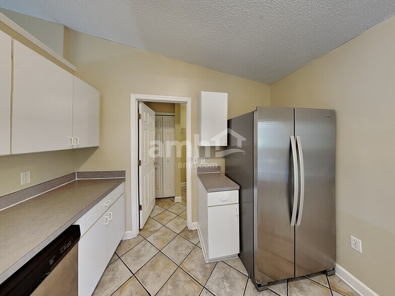 Building Photo - 4310 Stonefield Dr