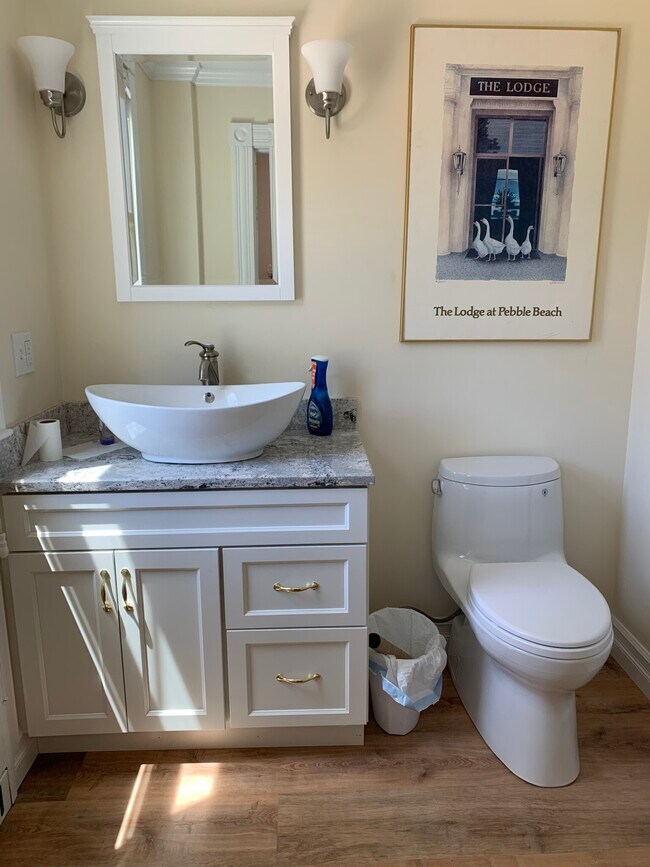 Building Photo - 137 Prospect Ave