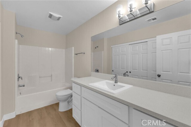 Building Photo - 1341 Beach Club Dr